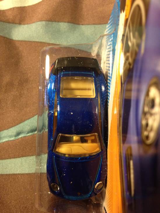 2012 Porsche 911 gt2 - 2011 HW Nightburnerz toy car collectible - Main Image 2