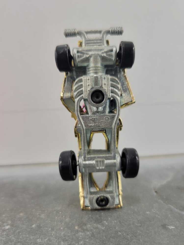 3852 Zombot - 1991 Mainline toy car collectible - Main Image 3