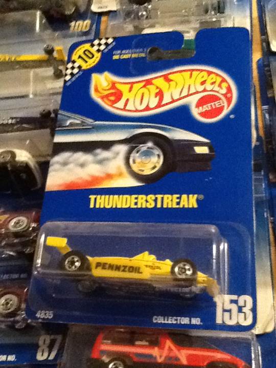Thunderstreak (m) - Aquafresh toy car collectible - Main Image 1