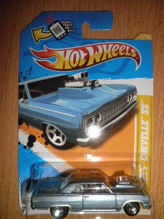 ’64 Chevy Chevelle SS - New Models ’12 toy car collectible - Main Image 2