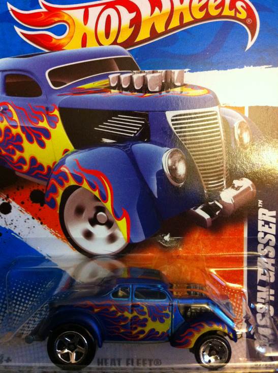 Pass ’N Gasser - 2011 - HW Heat Fleet toy car collectible - Main Image 1