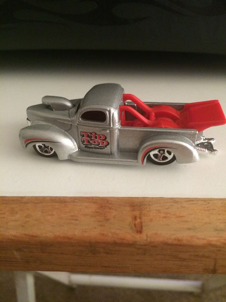 ’40 Ford Truck - HW Hot Rods toy car collectible - Main Image 2