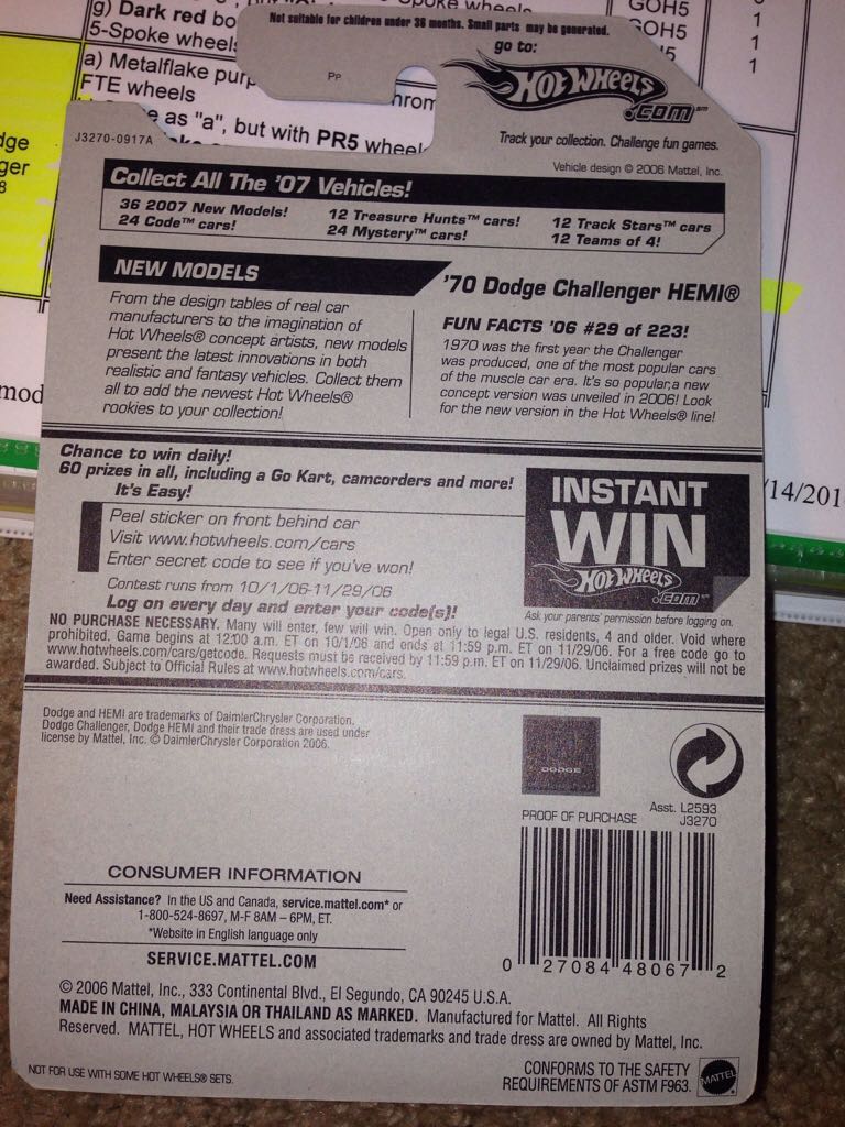 70 Dodge Challenger Hemi - 2006 New Models toy car collectible - Main Image 2