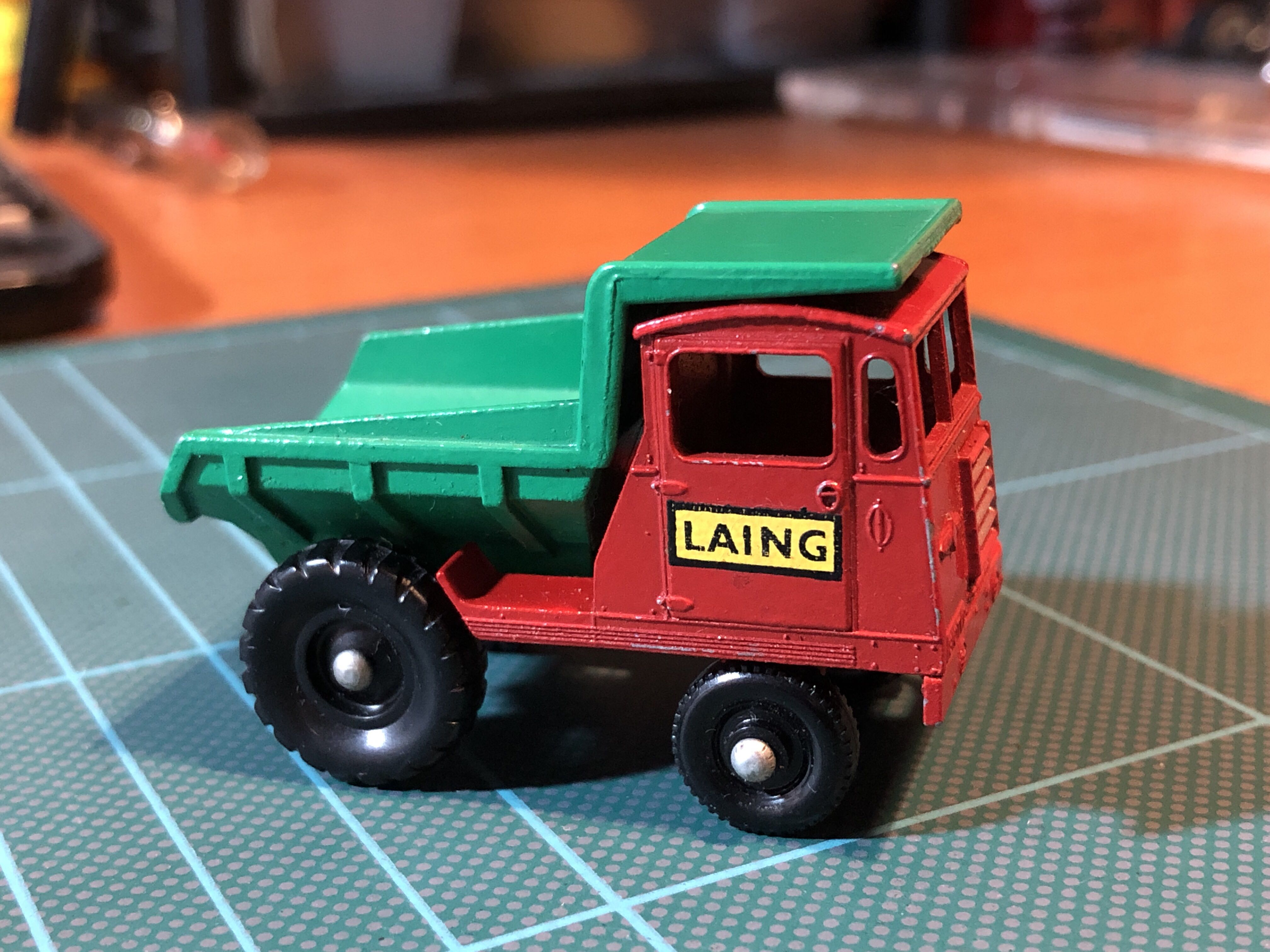 Muir Hill Site Dumper - 1-75 Regular Wheels toy car collectible - Main Image 3