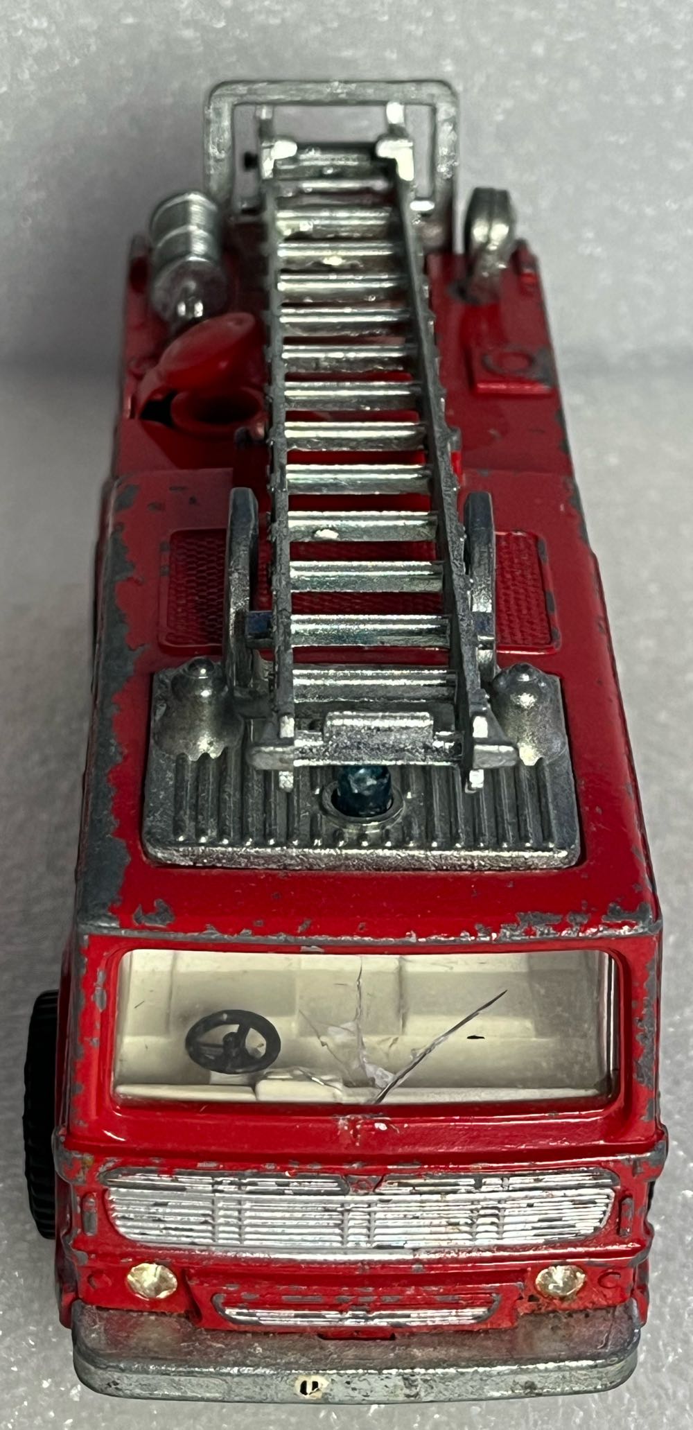 Merryweather Marquis Series 3 Fire Engine - 1-75 Regular Wheels toy car collectible - Main Image 3