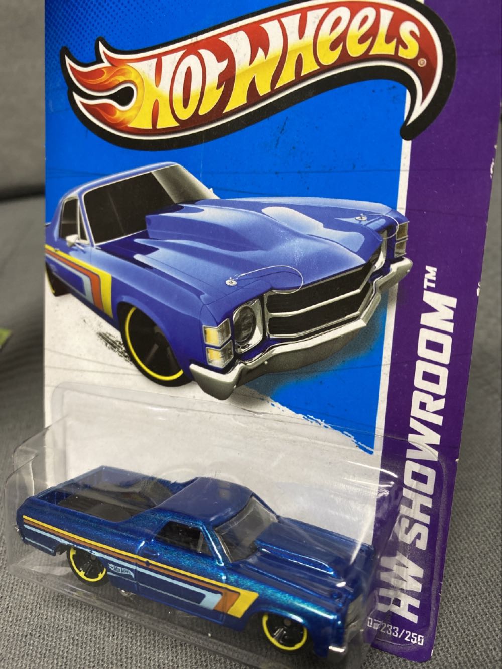 1971 El Camino - HW Showroom: Muscle Mania toy car collectible - Main Image 3