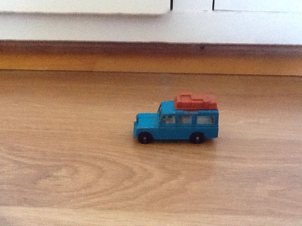 12C - Landrover Safari - 1-75 Regular Wheels toy car collectible - Main Image 2