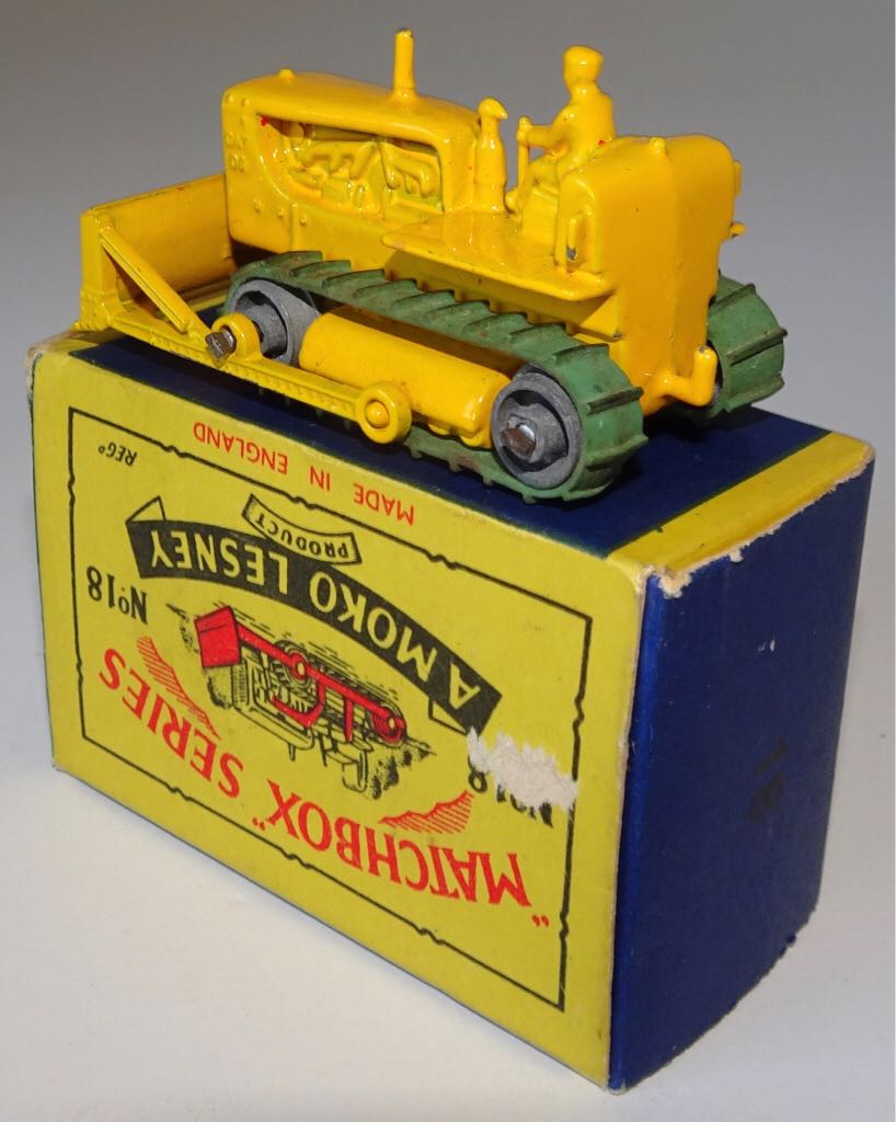 18B - Caterpillar Bulldozer - 1-75 Regular Wheels toy car collectible - Main Image 2