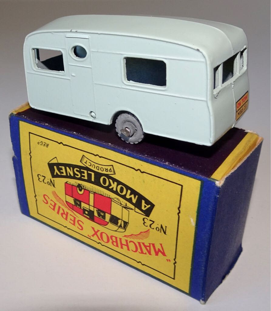 Berkeley Cavalier Caravan - Matchbox 1-75 RW toy car collectible - Main Image 2
