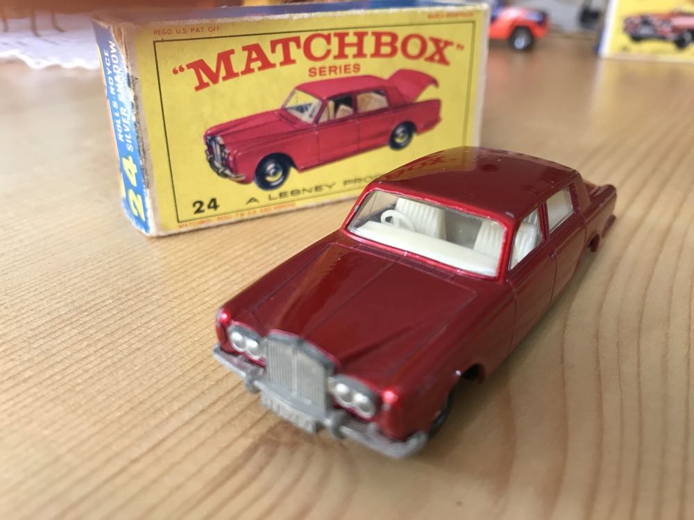 Rolls Royce Silver Shadow - Matchbox Japan toy car collectible - Main Image 3
