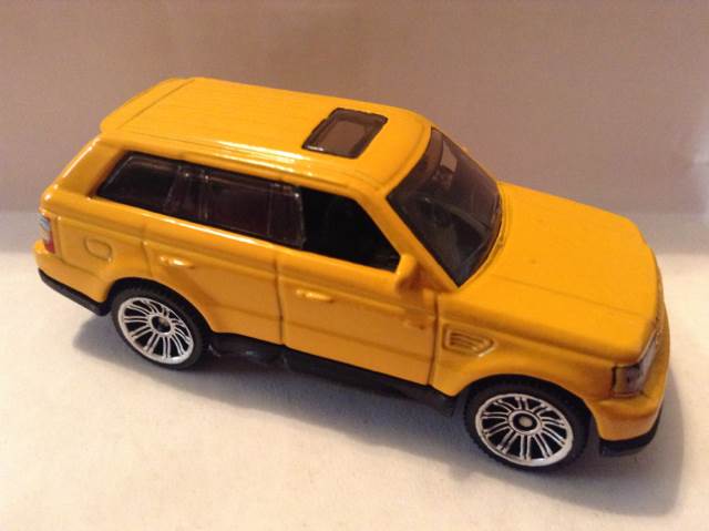 Range Rover Sport  toy car collectible - Main Image 1