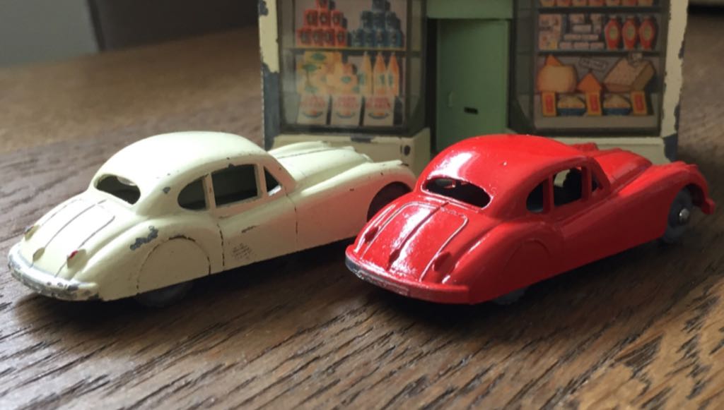 32A - Jaguar XK140 Coupe - 1-75 Regular Wheels toy car collectible - Main Image 2