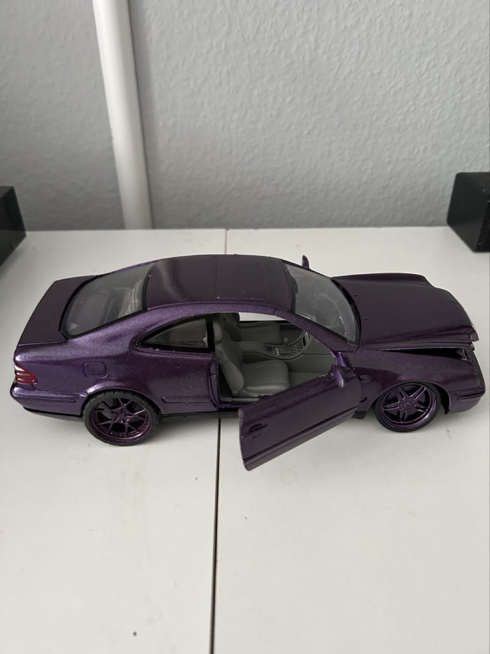 Mercedes SL  toy car collectible - Main Image 3