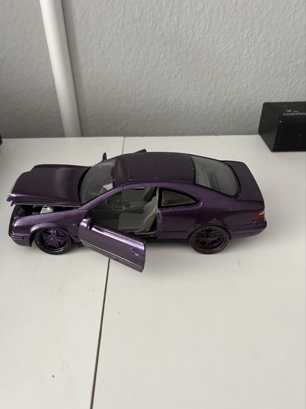 Mercedes SL  toy car collectible - Main Image 4