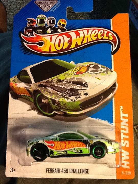 Ferrari 458 Challenge - 2013 HW Stunt - Drift Race toy car collectible - Main Image 1