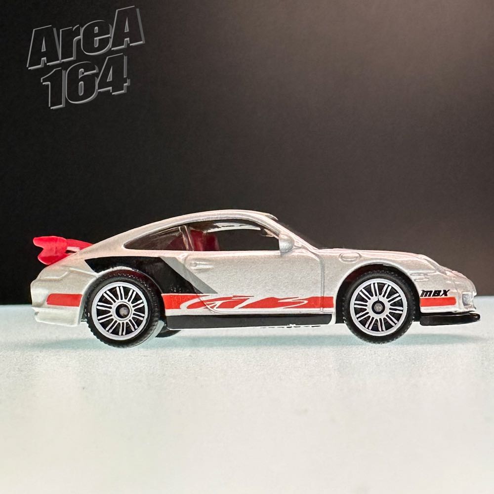 Porsche 911 GT3 - Matchbox toy car collectible - Main Image 3