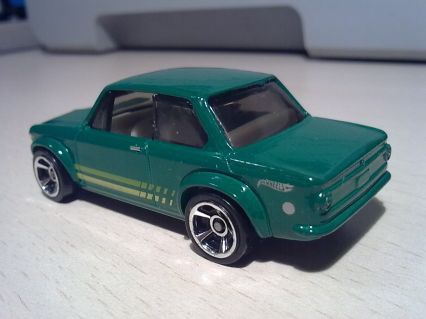 BMW 2002 - 2013 - HW Showroom - Asphalt Assault toy car collectible - Main Image 2