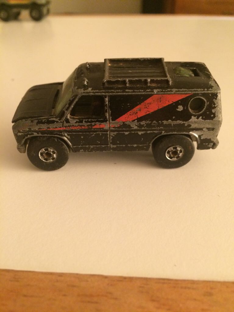 Baja Breaker - 1989 collector series toy car collectible - Main Image 2