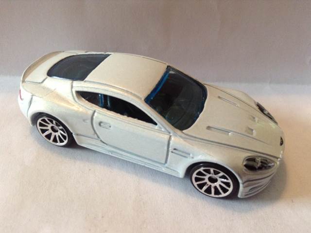 Aston Martin DBS - HW Showroom - 2013 toy car collectible - Main Image 1