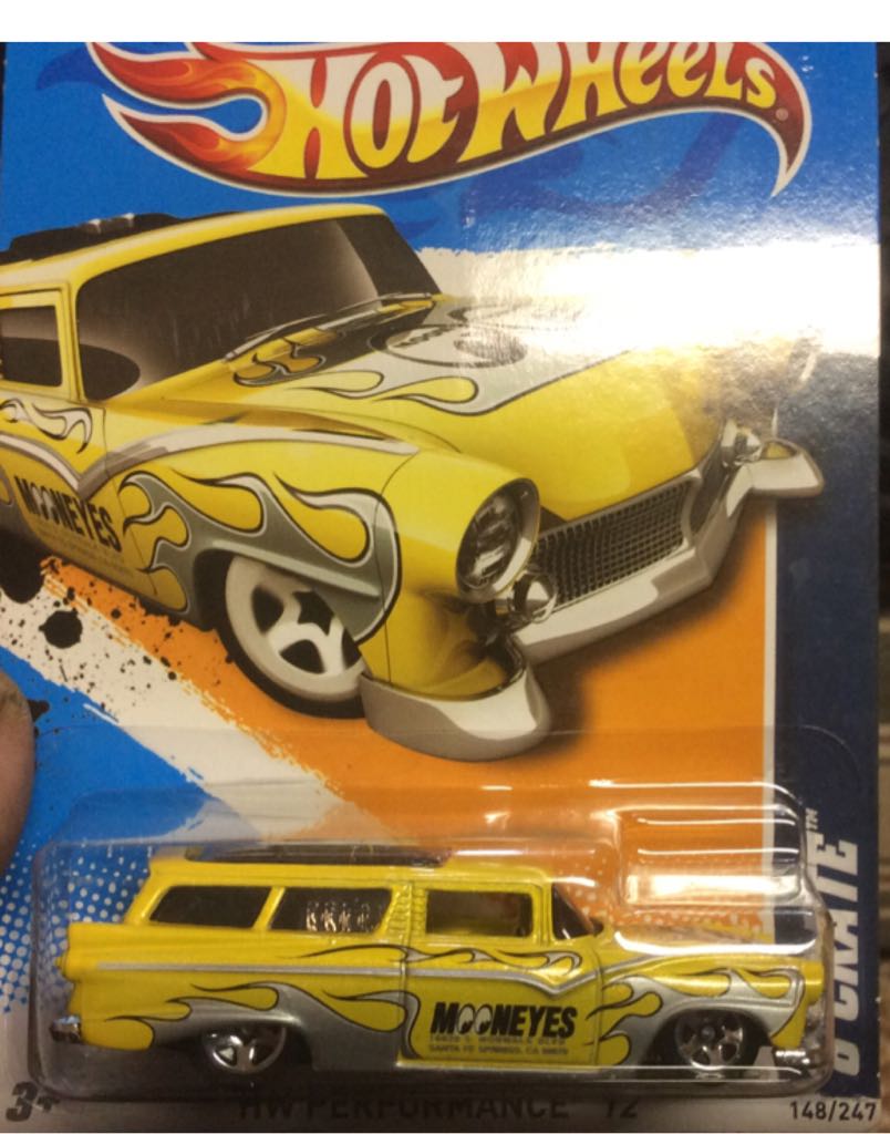 8 Crate - HW Performance ‘12 toy car collectible - Main Image 2