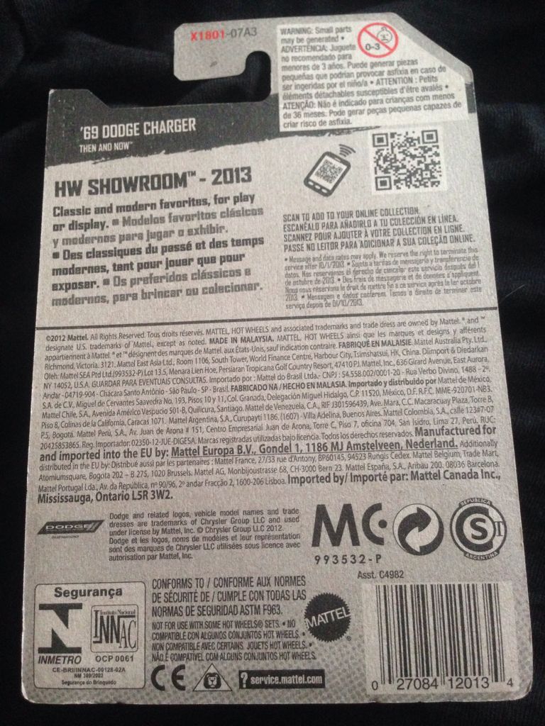 69 Dodge Charger 2013 - 2013 HW Showroom toy car collectible - Main Image 2