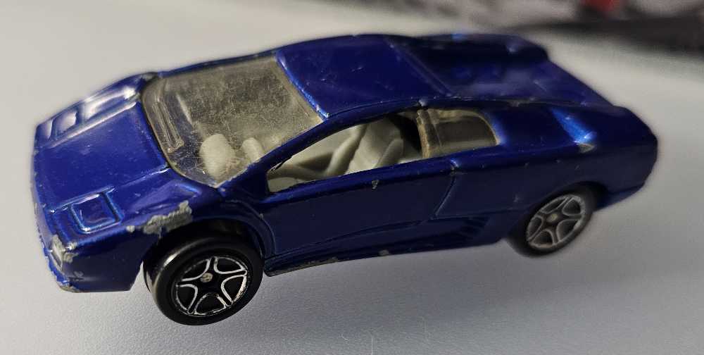 Lamborghini Diablo  toy car collectible - Main Image 2