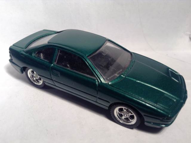 BMW 850i - Logan’s Customs toy car collectible - Main Image 1