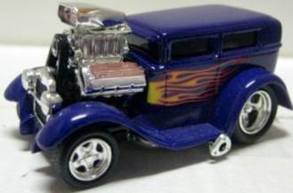 Hotwheels 1969 Dodge Charger Daytona Dark Blue W/ White