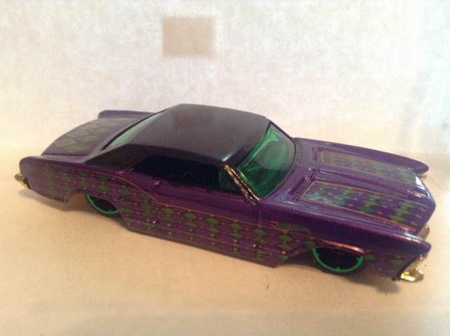 Buick Riviera, 1964  toy car collectible - Main Image 1