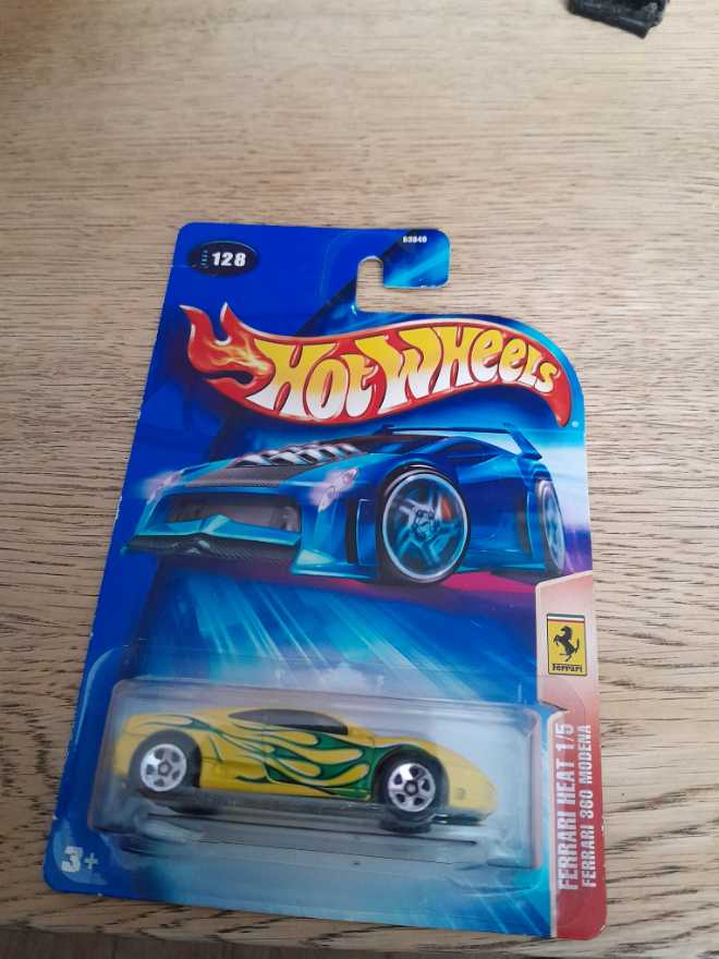Ferrari 360 Modena - Yellow/ Green Graphics - Ferrari Heat toy car collectible - Main Image 3