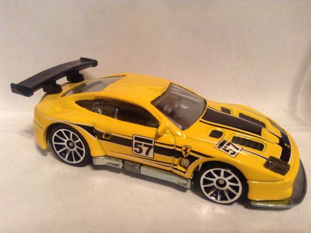 Ferrari 575 GTC - 5 Pack - Ferrari toy car collectible - Main Image 1