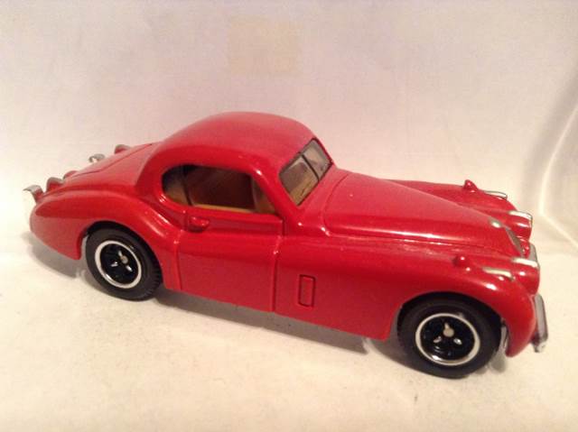 Hotwheels Chrysler 300c Hemie Black