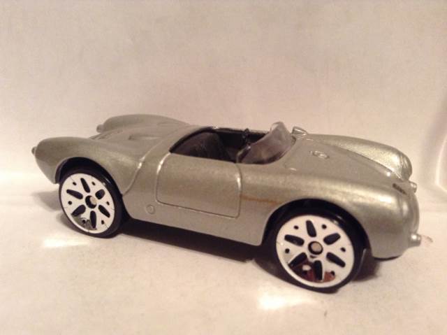 MBX332F - Jaguar XK8 Convertible