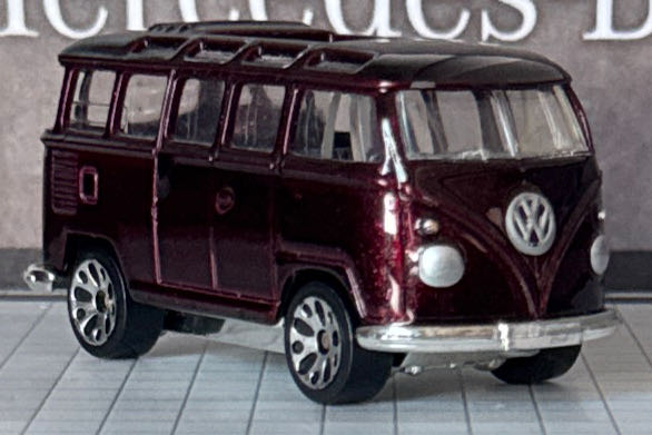 VW Transporter - MBX Superfast toy car collectible - Main Image 2