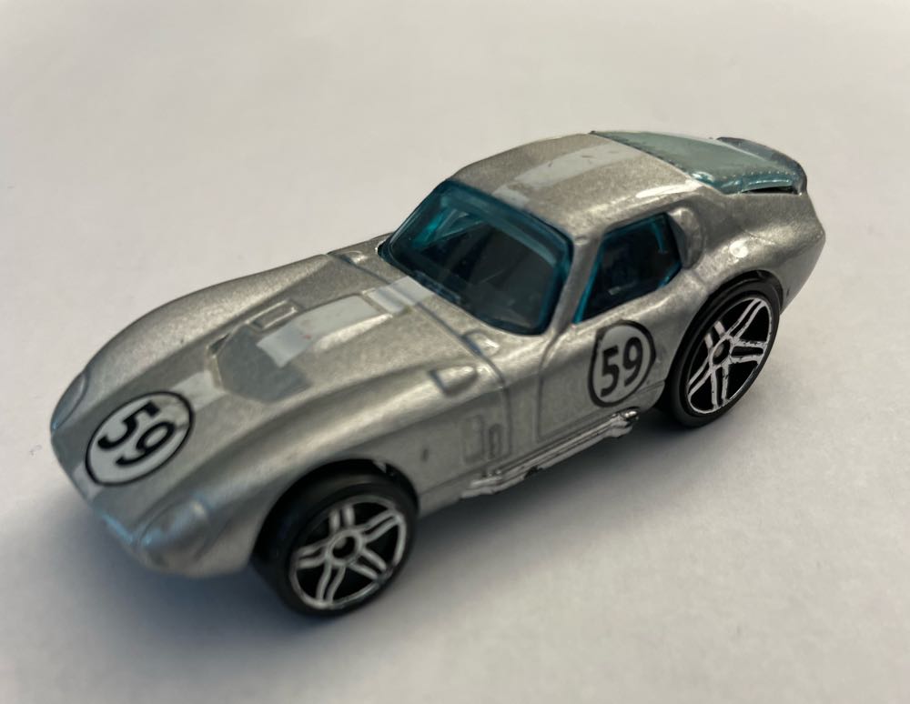 Shelby Daytona Coupe - New Models toy car collectible - Main Image 2