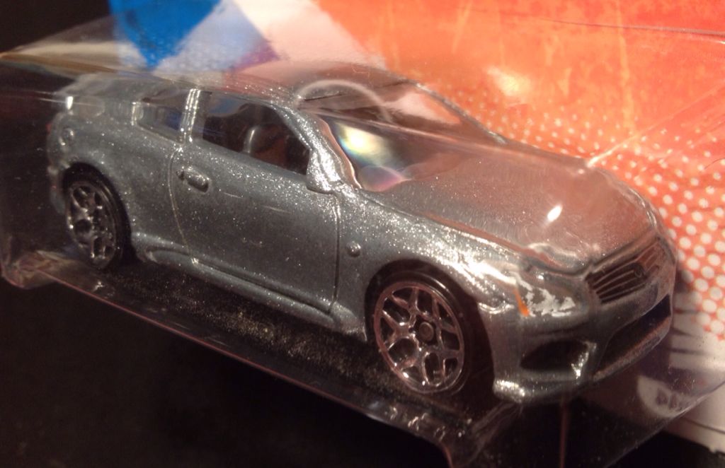 Infiniti G37 - 2011 HW Nightburnerz toy car collectible - Main Image 2