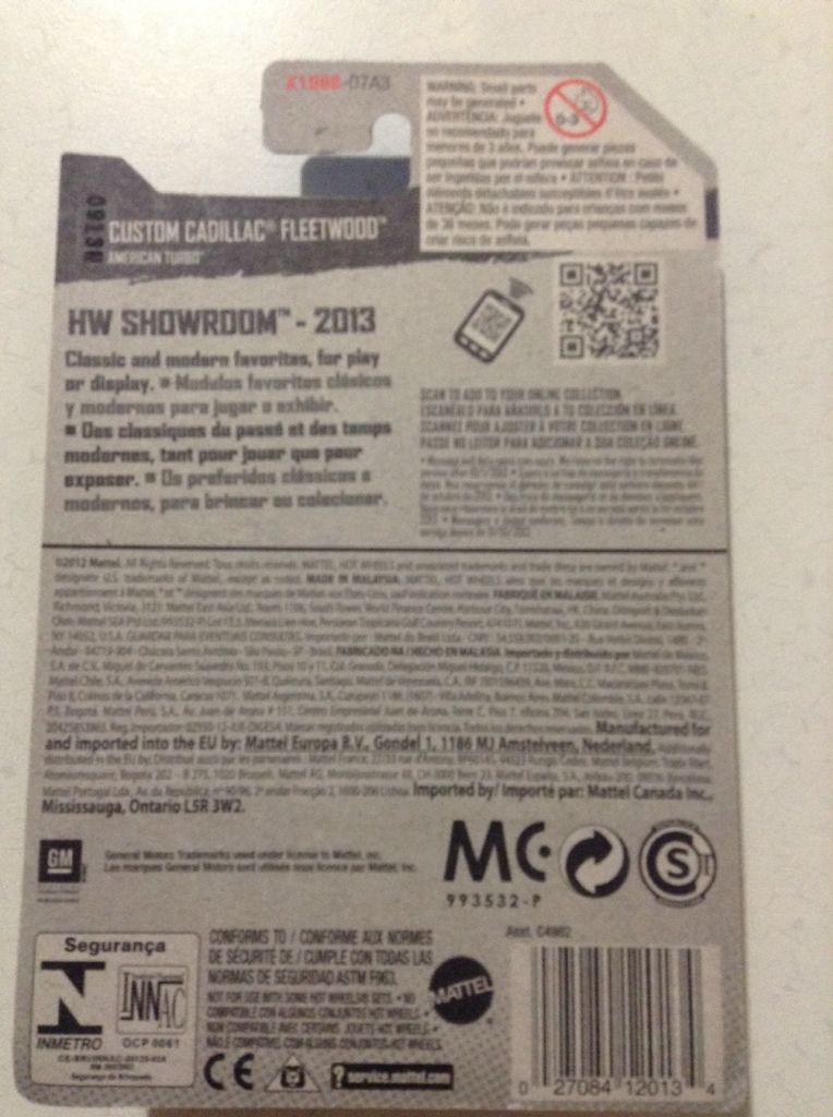 Custom Cadillac Fleetwood - HW Showroom ’13 toy car collectible - Main Image 2