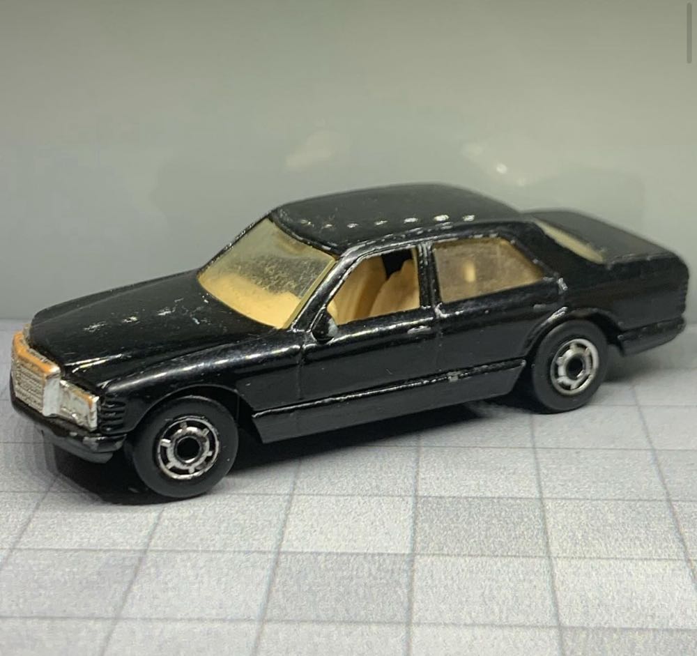 Mercedes 380 SEL - Blue Card toy car collectible - Main Image 4