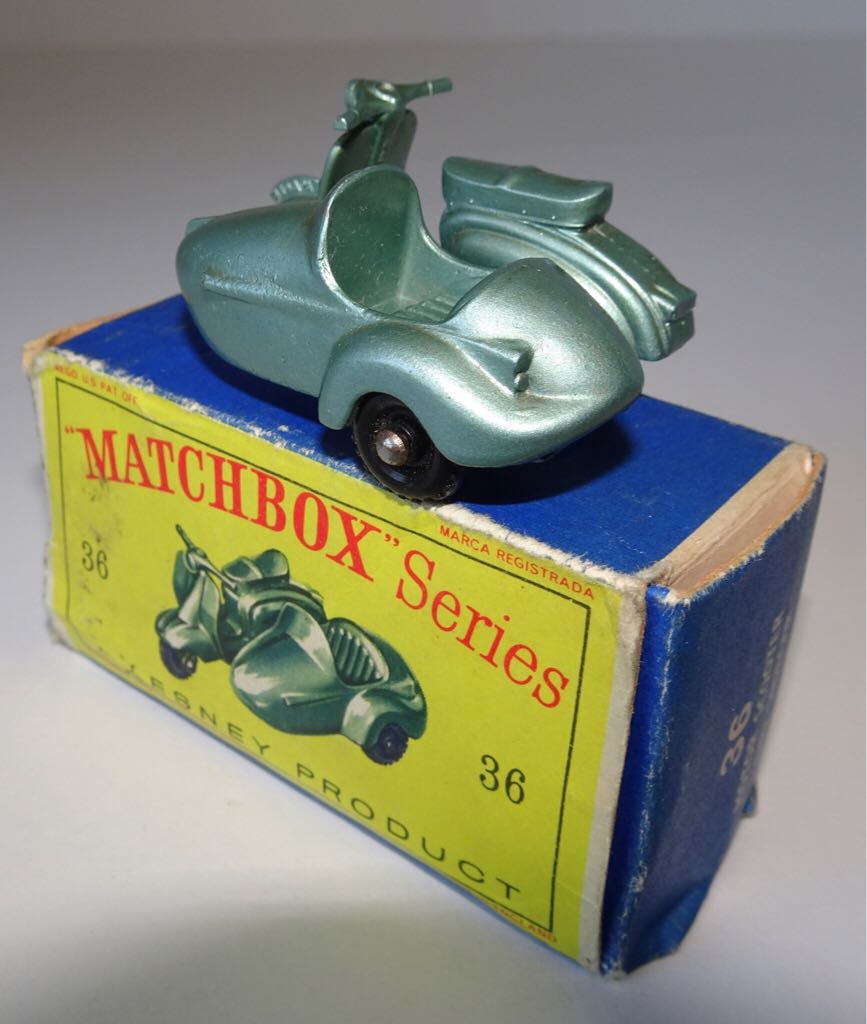 Lambretta Motor Scooter & Sidecar - Matchbox 75 RW toy car collectible - Main Image 2