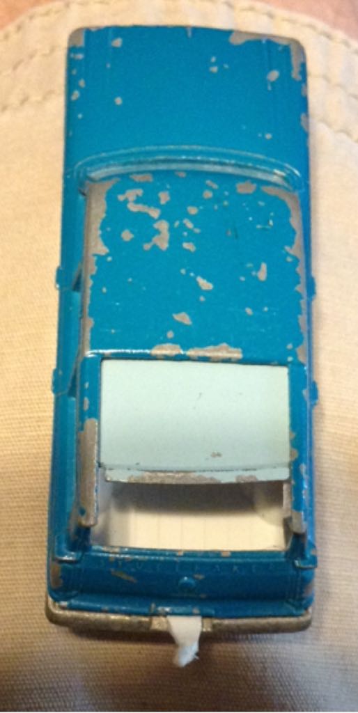 Studebaker Lark Wagonaire 42B-1 - 1-75 Matchbox toy car collectible - Main Image 2