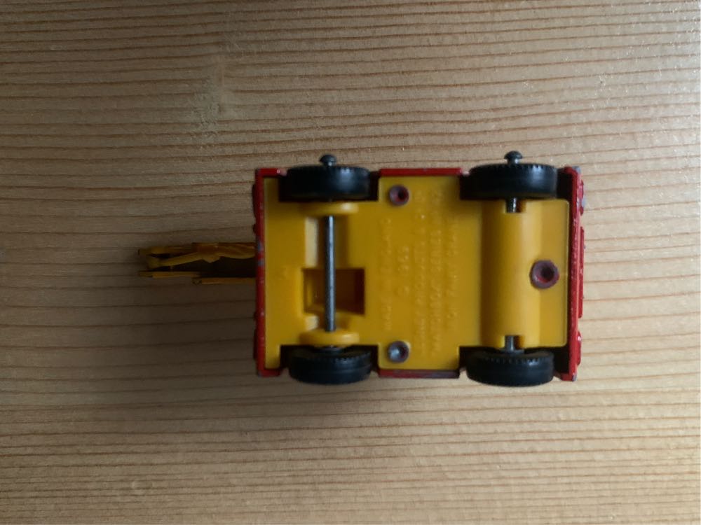 42 Iron Fairy Crane - Matchbox 75 RW toy car collectible - Main Image 4