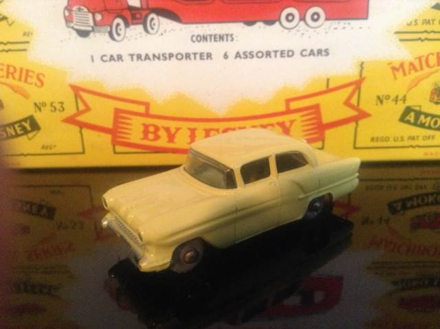 Vauxhall Victor - Matchbox 75 toy car collectible - Main Image 2