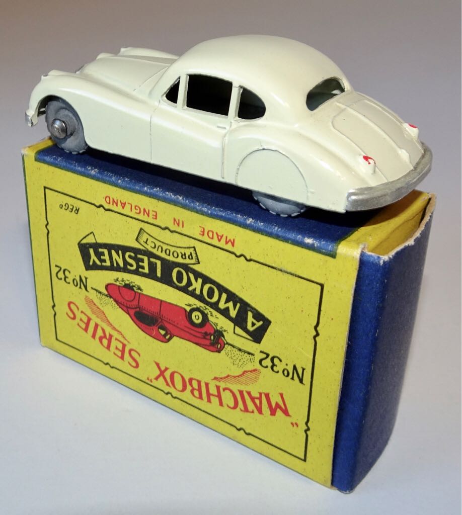 Jaguar XK140 Coupe 32A-1 - 1-75 Matchbox toy car collectible - Main Image 2