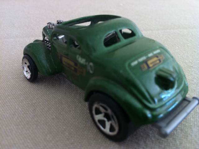 Pass´n Gasser  toy car collectible - Main Image 2