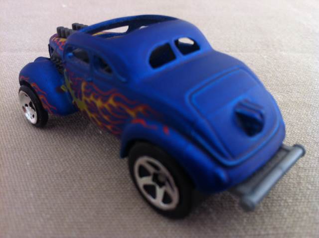 Pass’n Gasser  toy car collectible - Main Image 2