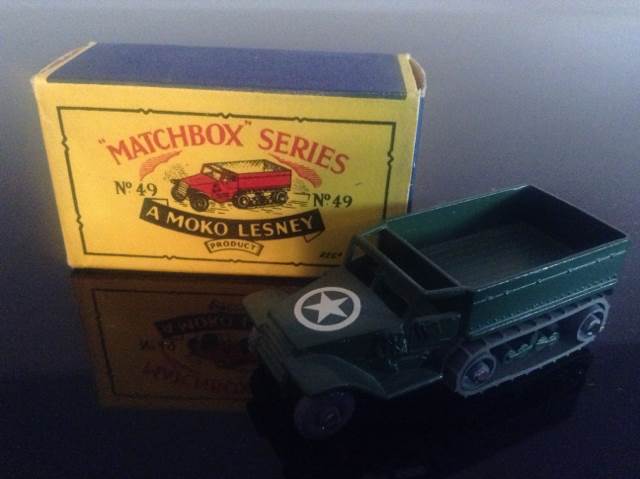 49A - M3 Personnel Carrier - 1-75 Regular Wheels toy car collectible - Main Image 2