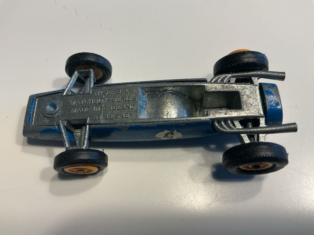 52B - BRM Racing Car - 1-75 Regular Wheels toy car collectible - Main Image 4