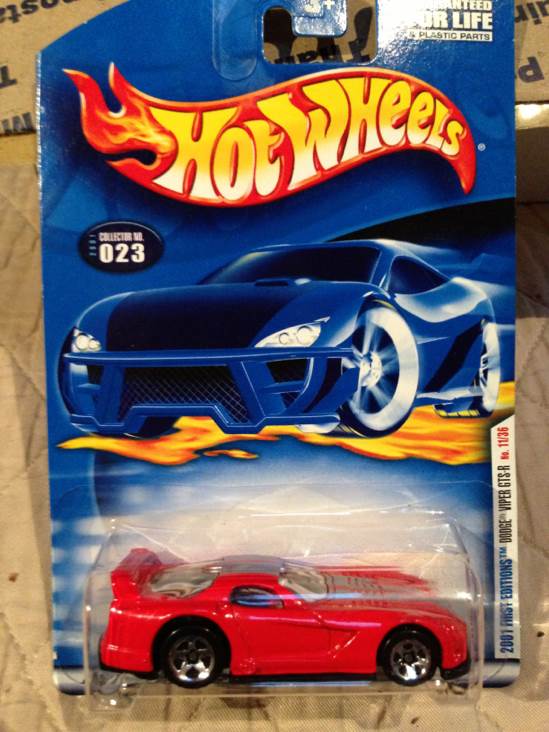 2001 First Editions  toy car collectible - Main Image 2