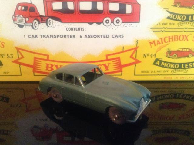 53 Aston Martin DB2/4 - Matchbox 75 RW toy car collectible - Main Image 2