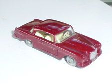 Mercedes Benz 220 SE Coupe - 1-75 Regular Wheels toy car collectible - Main Image 2